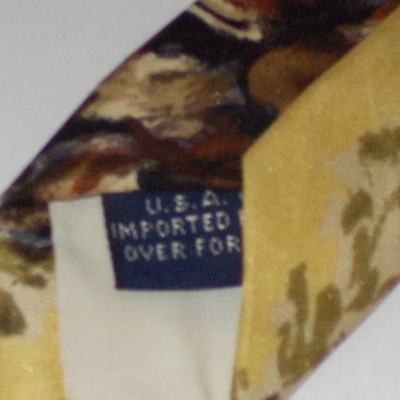 EUC, Pointer Hunting Dog Tie by Land' End From Puppy to Grown 100% Silk - Picture 6 of 6